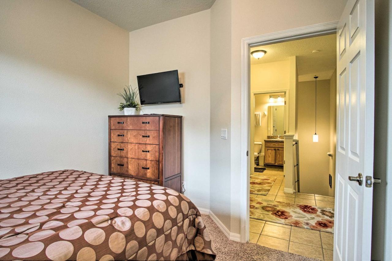 Quiet Condo With Balcony About 2 Miles To Disney World! Orlando Eksteriør billede